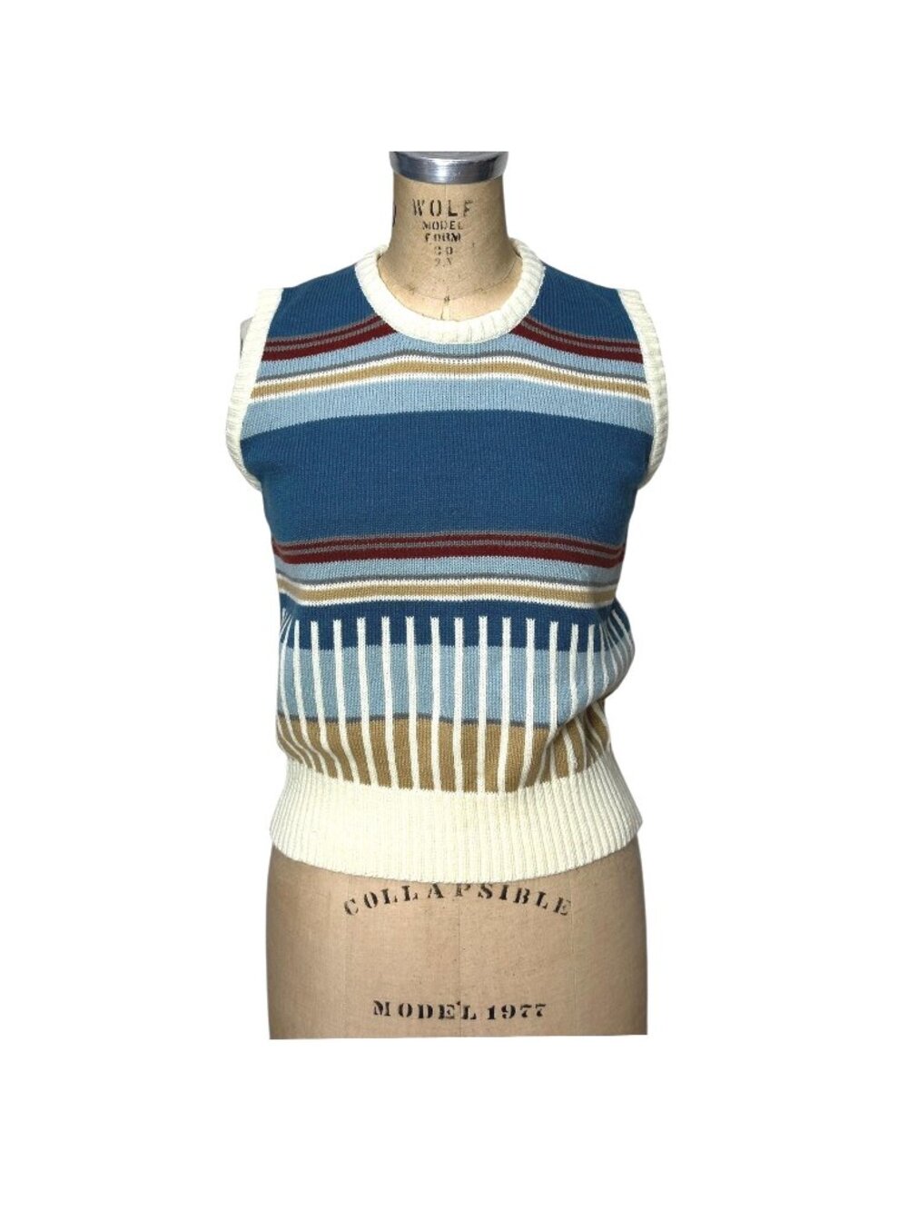 1970s sweater vest with vertical and horizontal stripes by Kimlon Size M